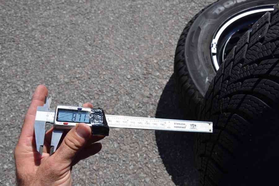 NOVÝ zimní komplet Š.Fabia IV/VW Polo,S.Ibiza-185/65R15 - foto 19