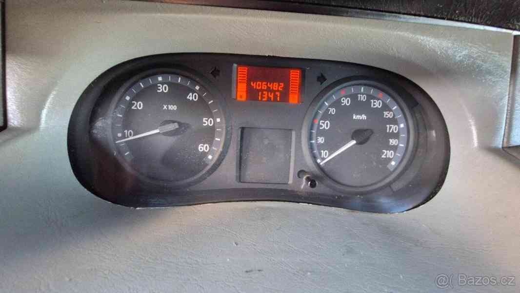 Renault Trafic 2,0   L2 6 míst - foto 5