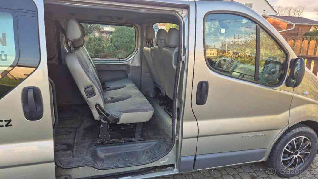 Renault Trafic 2,0   L2 6 míst - foto 6