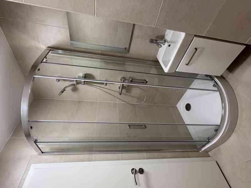 Pronájem zrekonstruovaného bytu 2+kk 35m², Padělky IX, Zlín - foto 8