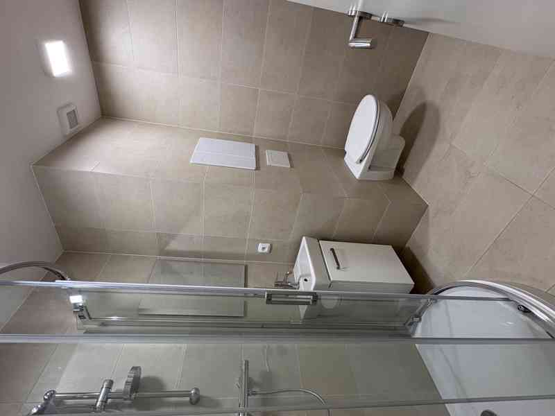 Pronájem zrekonstruovaného bytu 2+kk 35m², Padělky IX, Zlín - foto 7