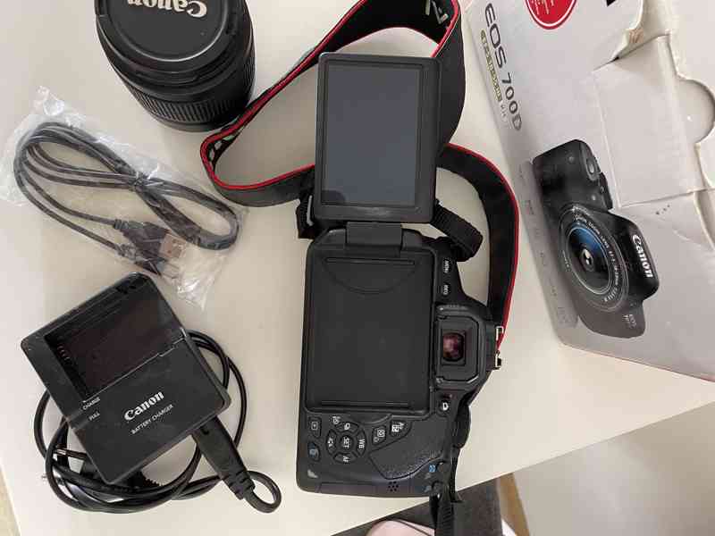 Canon EOS 700D  - foto 5