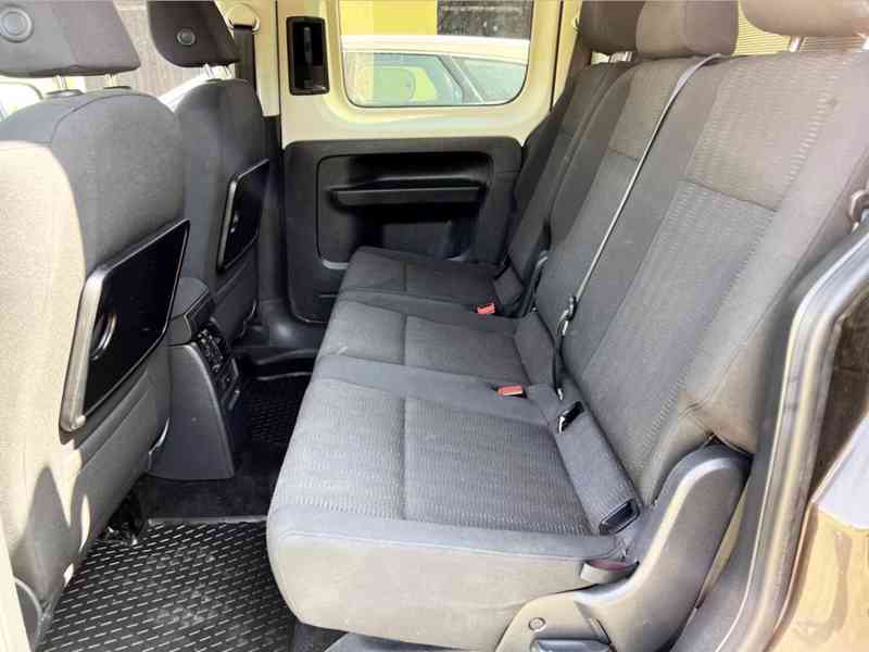 VW CADDY IV 2.0 TDi 75kW COMFORTLINE,WEBASTO,NAVI - foto 10