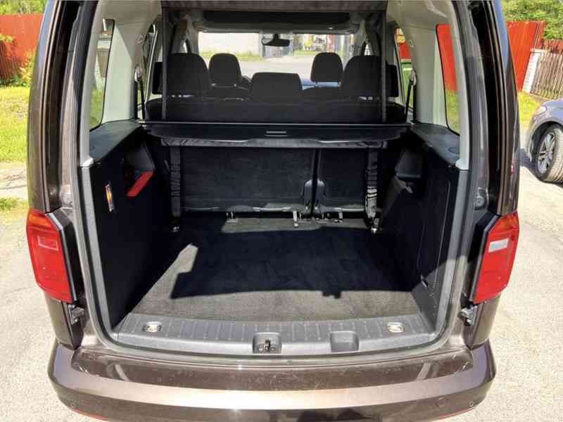 VW CADDY IV 2.0 TDi 75kW COMFORTLINE,WEBASTO,NAVI - foto 11