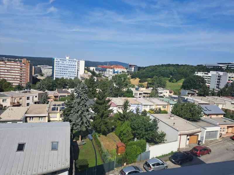 Predám 1,5 izbový byt, 44m2 s výhľadom Bratislava Kramáre  - foto 2