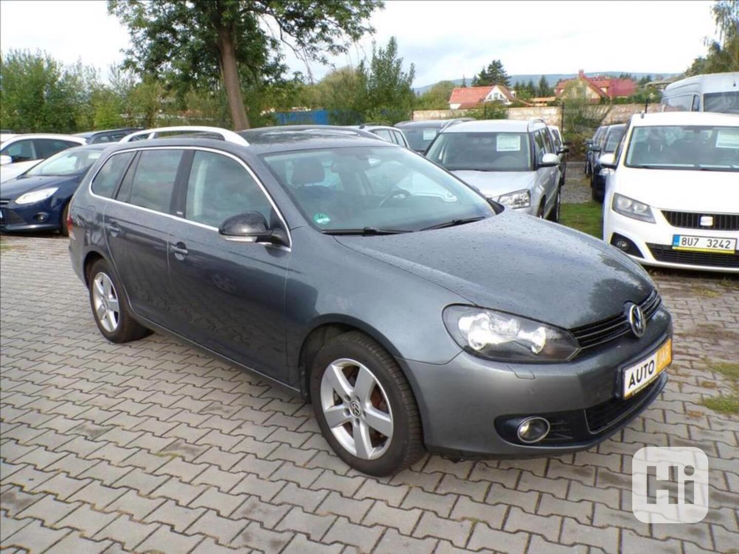 Volkswagen Golf Variant 1,2 TSI AUTOMAT - foto 1