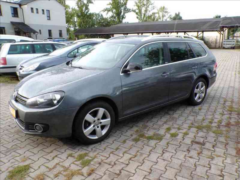Volkswagen Golf Variant 1,2 TSI AUTOMAT - foto 2