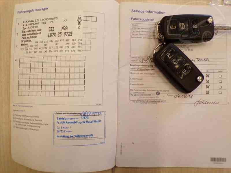 Volkswagen Golf Variant 1,2 TSI AUTOMAT - foto 18