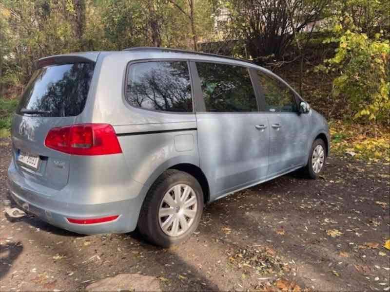 Volkswagen Sharan 2,0   7N TDI 103kW (7 míst) - foto 2
