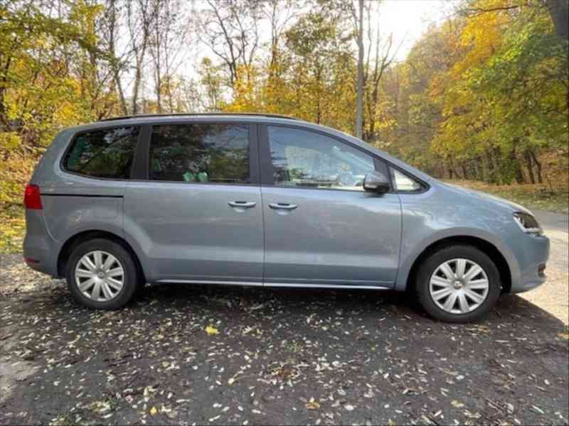 Volkswagen Sharan 2,0   7N TDI 103kW (7 míst) - foto 9