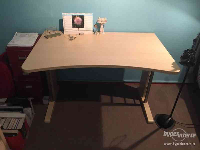 Konferenční stolek s úložným prostorem - foto 2
