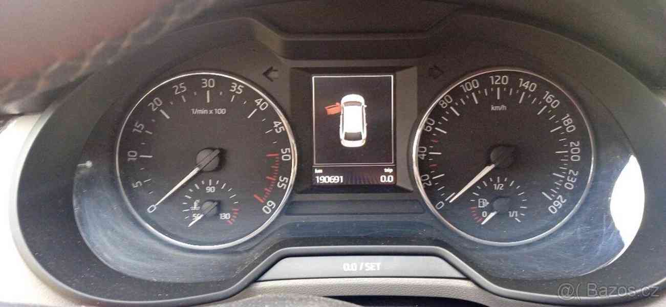 Škoda Octavia 1,6   III 1,6 TDI,81KW - foto 5