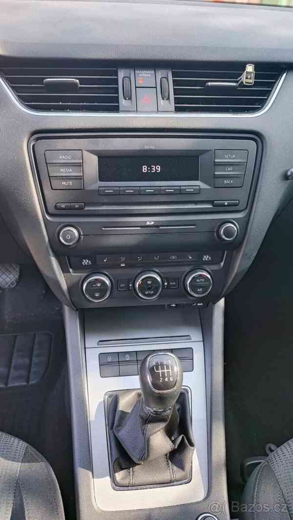 Škoda Octavia 1,8 TSI | 132 kW | 2013 | Nepojízd - foto 14