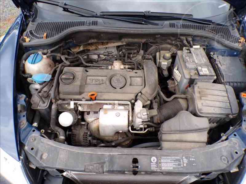 Škoda Octavia 1,4 TSI 1.MAJITEL ČR - foto 17