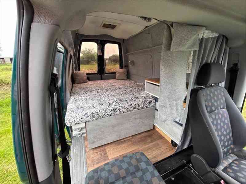 Mercedes-Benz Vito 111 CDI - foto 8