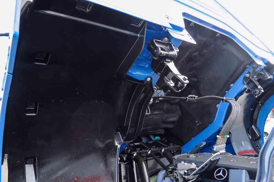 MERCEDES AXOR 1829 - HÁKOVÝ NOSIČ KONTEJNERŮ EU5 - foto 101