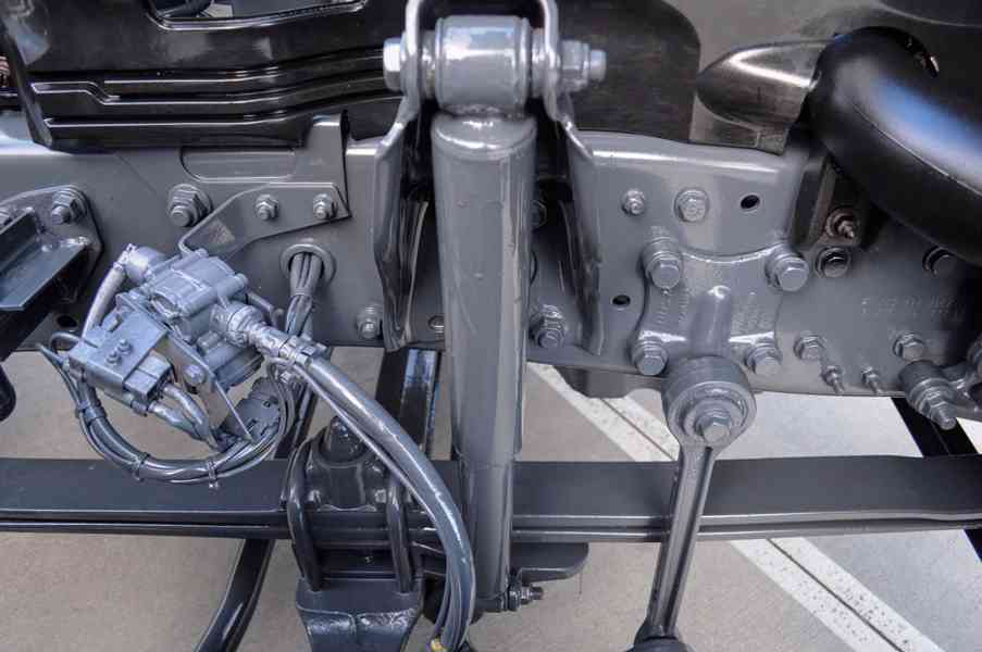 MERCEDES AXOR 1829 - HÁKOVÝ NOSIČ KONTEJNERŮ EU5 - foto 95