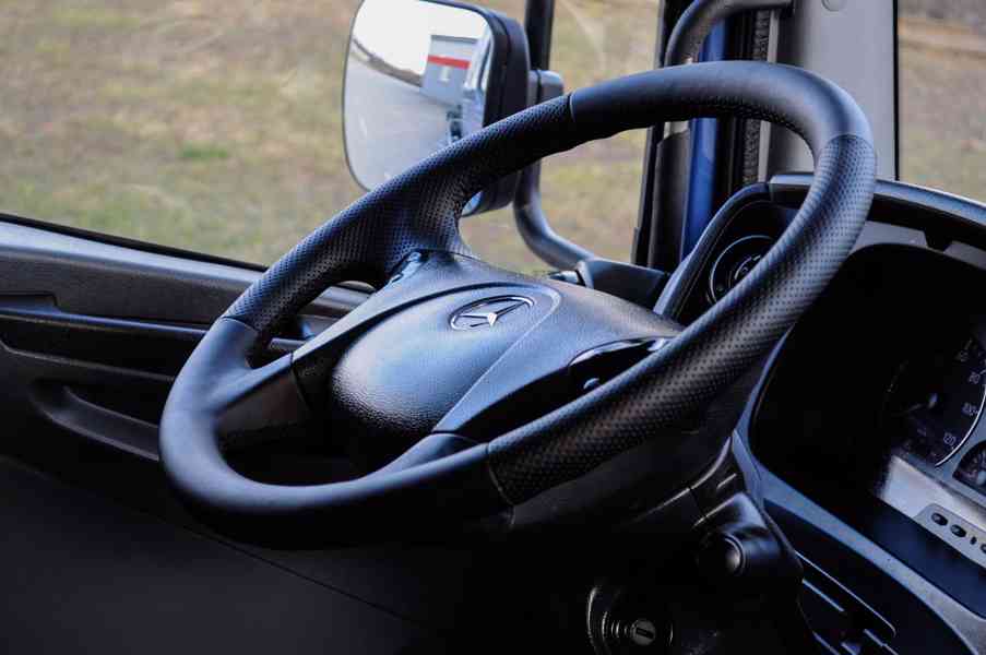 MERCEDES AXOR 1829 - HÁKOVÝ NOSIČ KONTEJNERŮ EU5 - foto 53