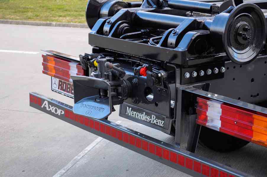 MERCEDES AXOR 1829 - HÁKOVÝ NOSIČ KONTEJNERŮ EU5 - foto 20