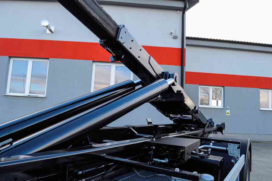 MERCEDES AXOR 1829 - HÁKOVÝ NOSIČ KONTEJNERŮ EU5 - foto 74