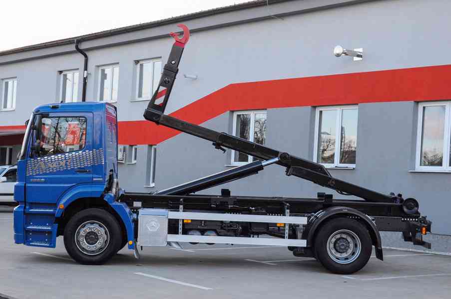 MERCEDES AXOR 1829 - HÁKOVÝ NOSIČ KONTEJNERŮ EU5 - foto 77
