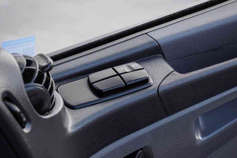 MERCEDES AXOR 1829 - HÁKOVÝ NOSIČ KONTEJNERŮ EU5 - foto 51