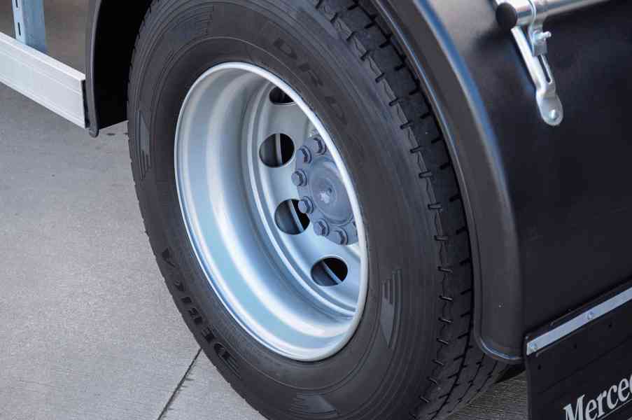 MERCEDES AXOR 1829 - HÁKOVÝ NOSIČ KONTEJNERŮ EU5 - foto 26