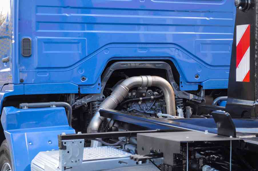 MERCEDES AXOR 1829 - HÁKOVÝ NOSIČ KONTEJNERŮ EU5 - foto 30