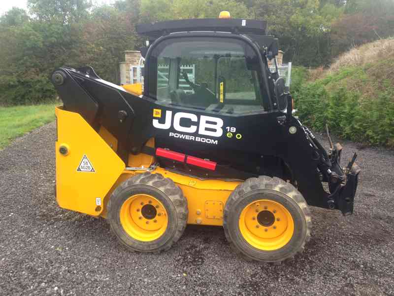 JCB ROBOT 190SSL - foto 3