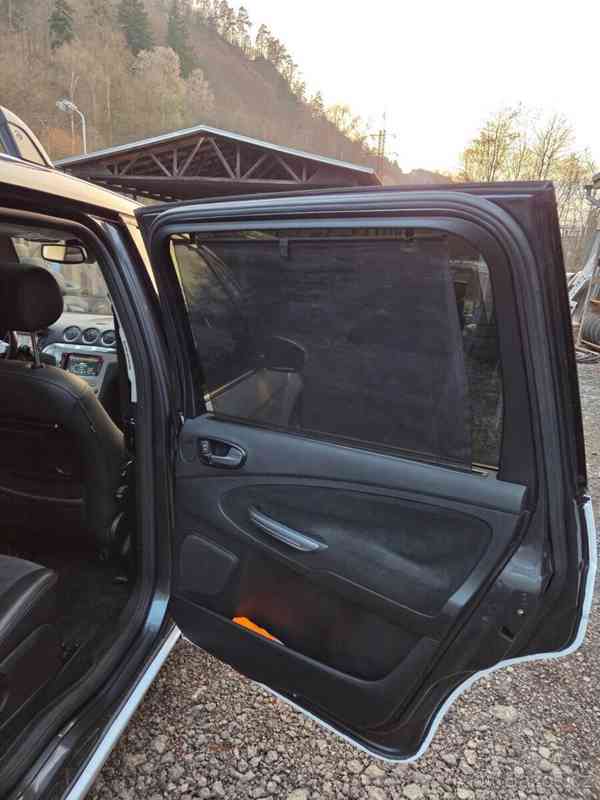 Ford Galaxy 2,0   TDCi 103Kw 7 míst - foto 13