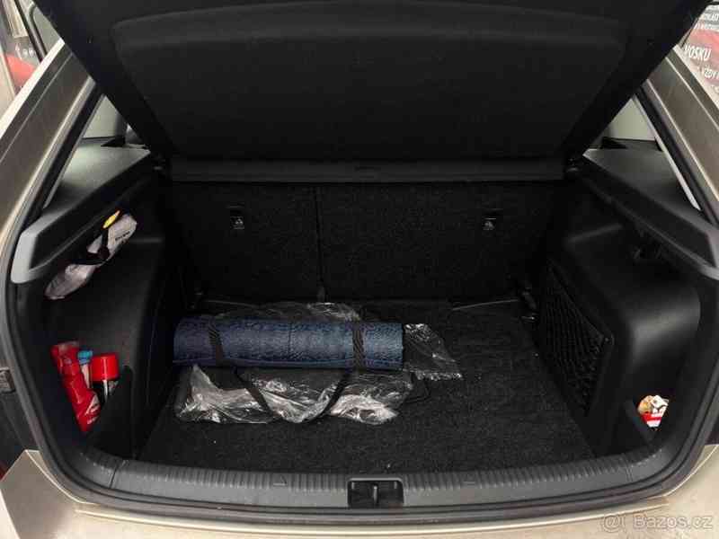 Škoda Rapid 1,0   2018 - foto 16