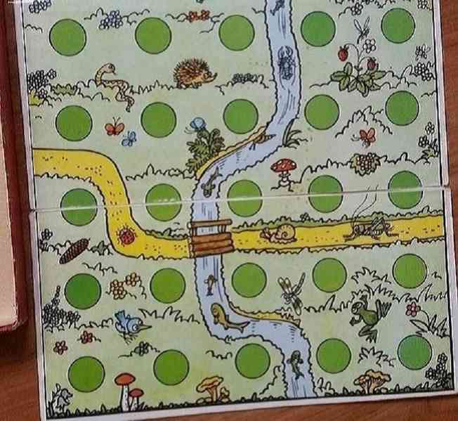 Smolíček pacholíček - 2x celá hra + nějáké náhradní díly - foto 3