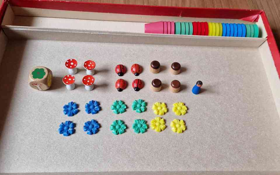 Smolíček pacholíček - 2x celá hra + nějáké náhradní díly - foto 9