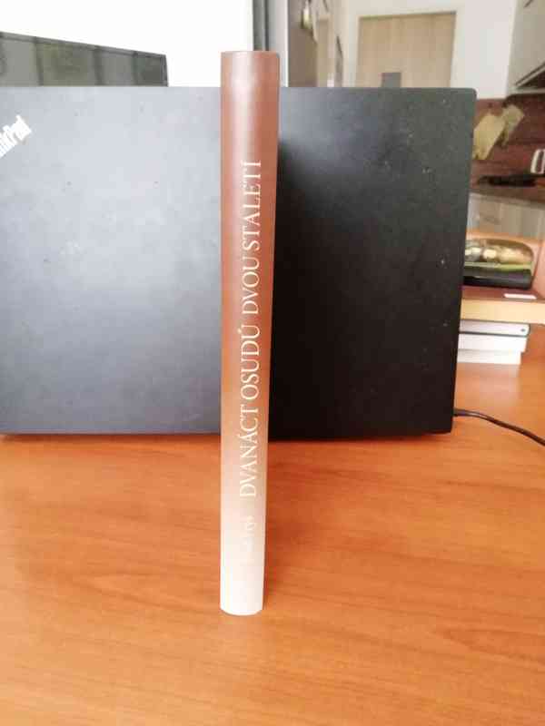 PRODÁM KNIHU JOSEF FRYŠ: DVANÁCT OSUDŮ  - foto 2