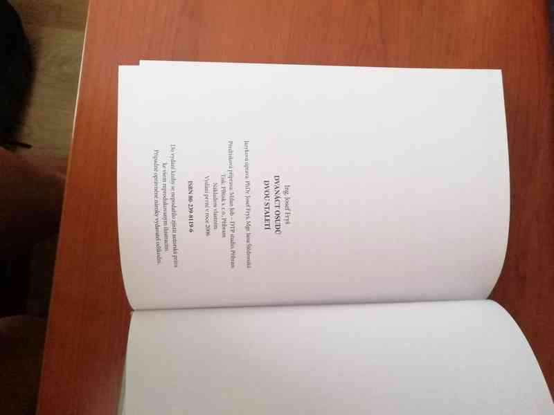 PRODÁM KNIHU JOSEF FRYŠ: DVANÁCT OSUDŮ  - foto 4