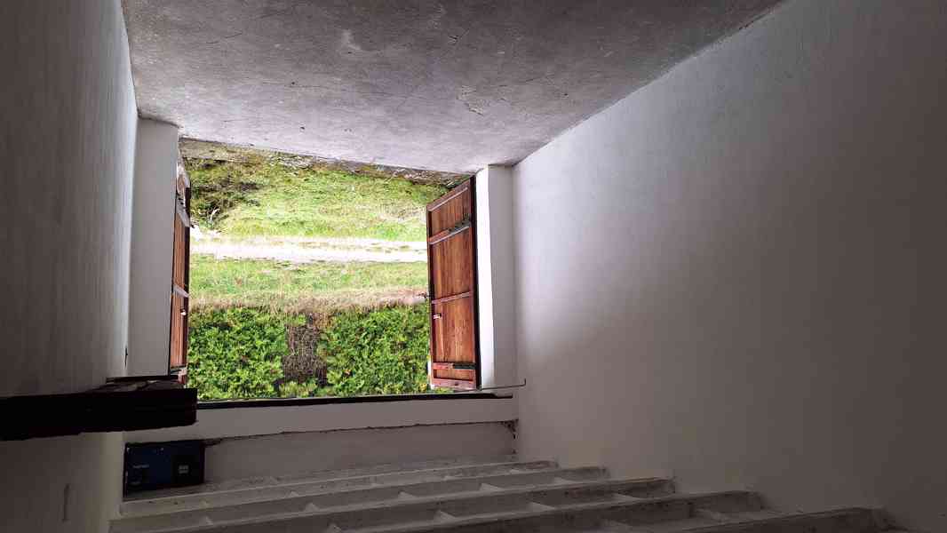 Garáž Sezimovo Ústí pronájem - foto 3