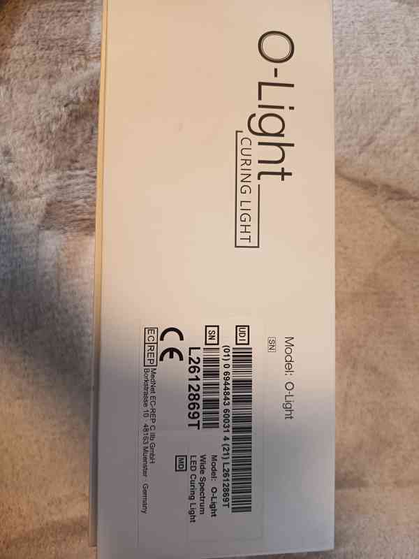 Bezdrátová dentální polymerační lampa - foto 3