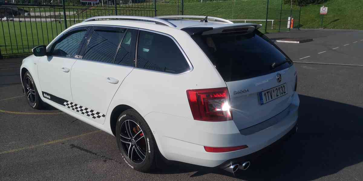 Škoda Octavia 3 kombi 1.4 Tsi G-TEC Sport Max Výbava - foto 6