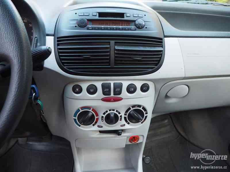 Fiat Punto 1.2 8V 2003 - foto 8