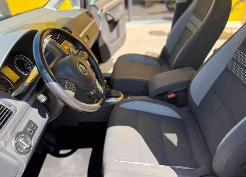 Volkswagen Touran 2,0TDI Life 103kw - foto 13