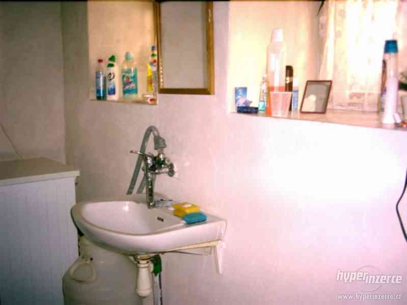 Prodej rodinného domu - Týniště - Zubrnice, okr.Ústí n.L. - foto 8