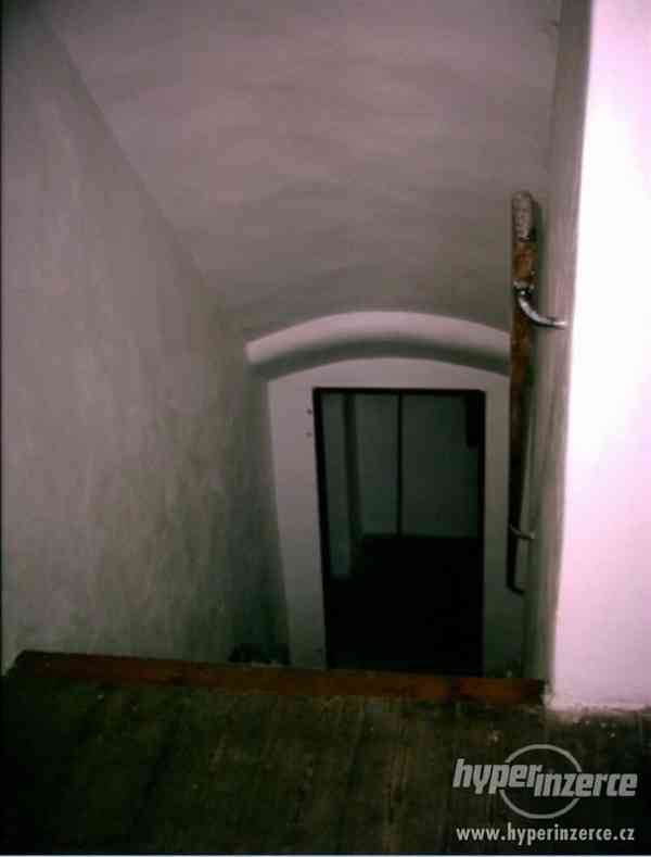 Prodej rodinného domu - Týniště - Zubrnice, okr.Ústí n.L. - foto 10