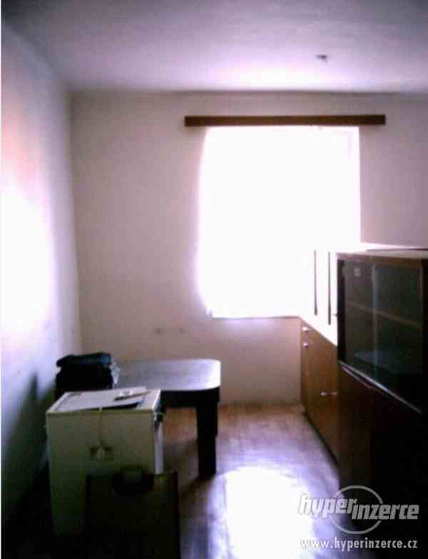 Prodej rodinného domu - Týniště - Zubrnice, okr.Ústí n.L. - foto 12