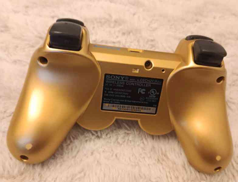 PS3 ovladač.. cena 900kč. Čti popisek. - foto 2