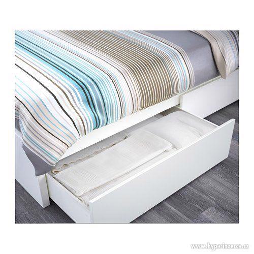 Bílá postel MALM z IKEA včetně matrace a roštu - foto 2