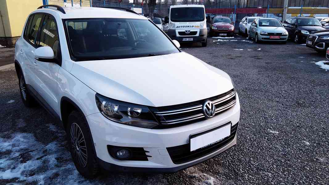 VOLKSWAGEN Tiguan 1,4TSI Trend Plus ČR  1 majitel - foto 2