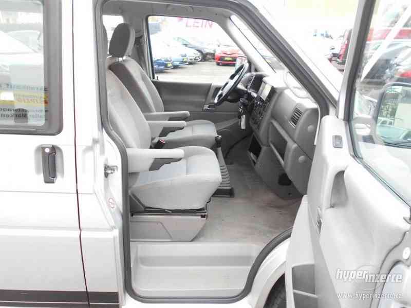 Volkswagen Multivan T4 2.5TDI 75kW - foto 9
