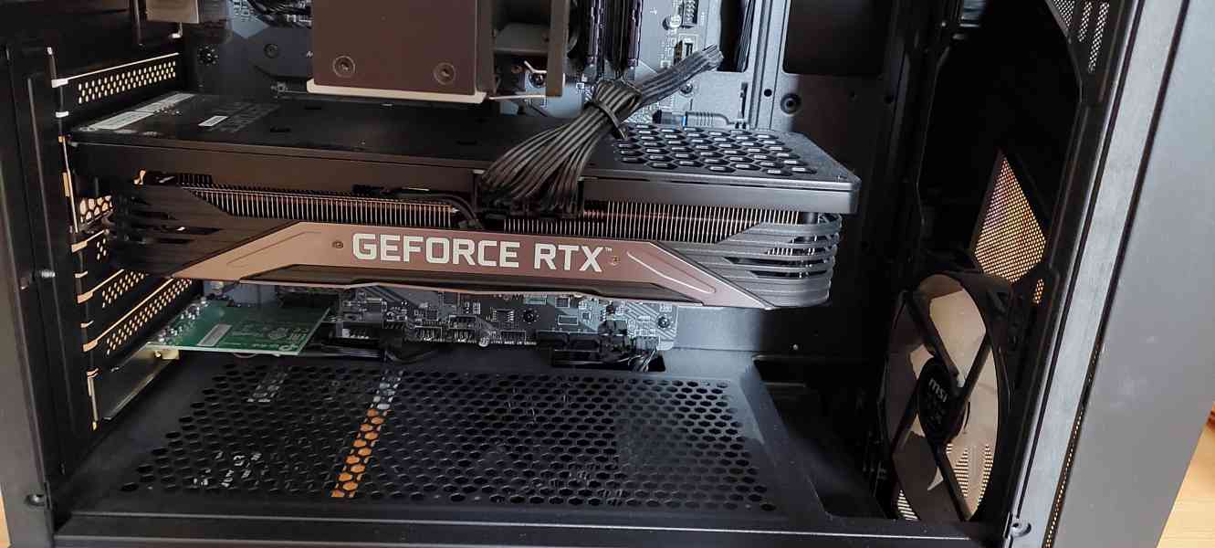 Prodám PC od Hal3000 RTX 3070 a Intel i5 - foto 2
