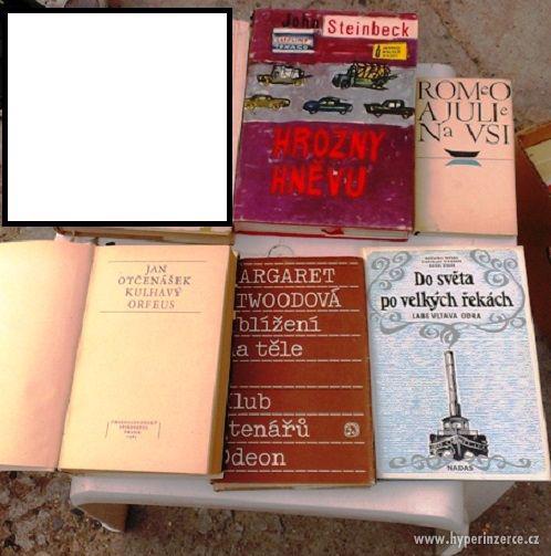 Knihy ZDARMA, 500 ks, gramodesky, 55 malých vinylů - foto 8