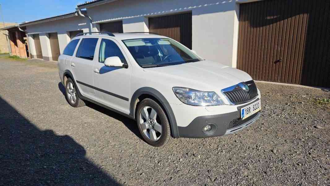 Škoda Octavia 2,0   SCOUT TDI 103 KW - foto 4